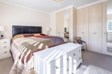 26 Lower Bury   (23).jpg