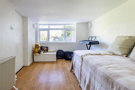 26 Lower Bury   (8).jpg