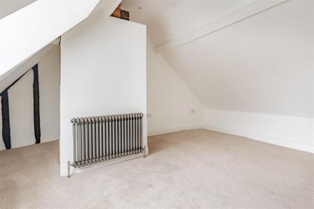 108  high street  (18).jpg