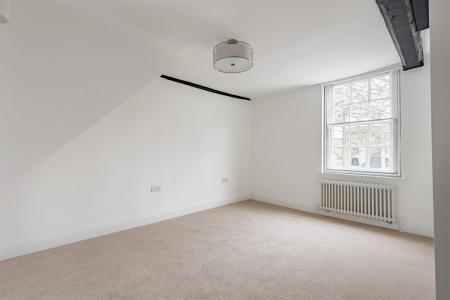 108  high street  (13).jpg