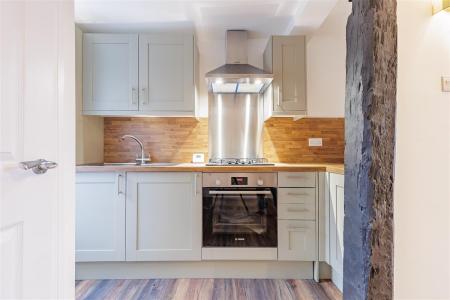 110 High Street (7).jpg