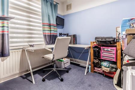 35 Hatley Ave (14).jpg