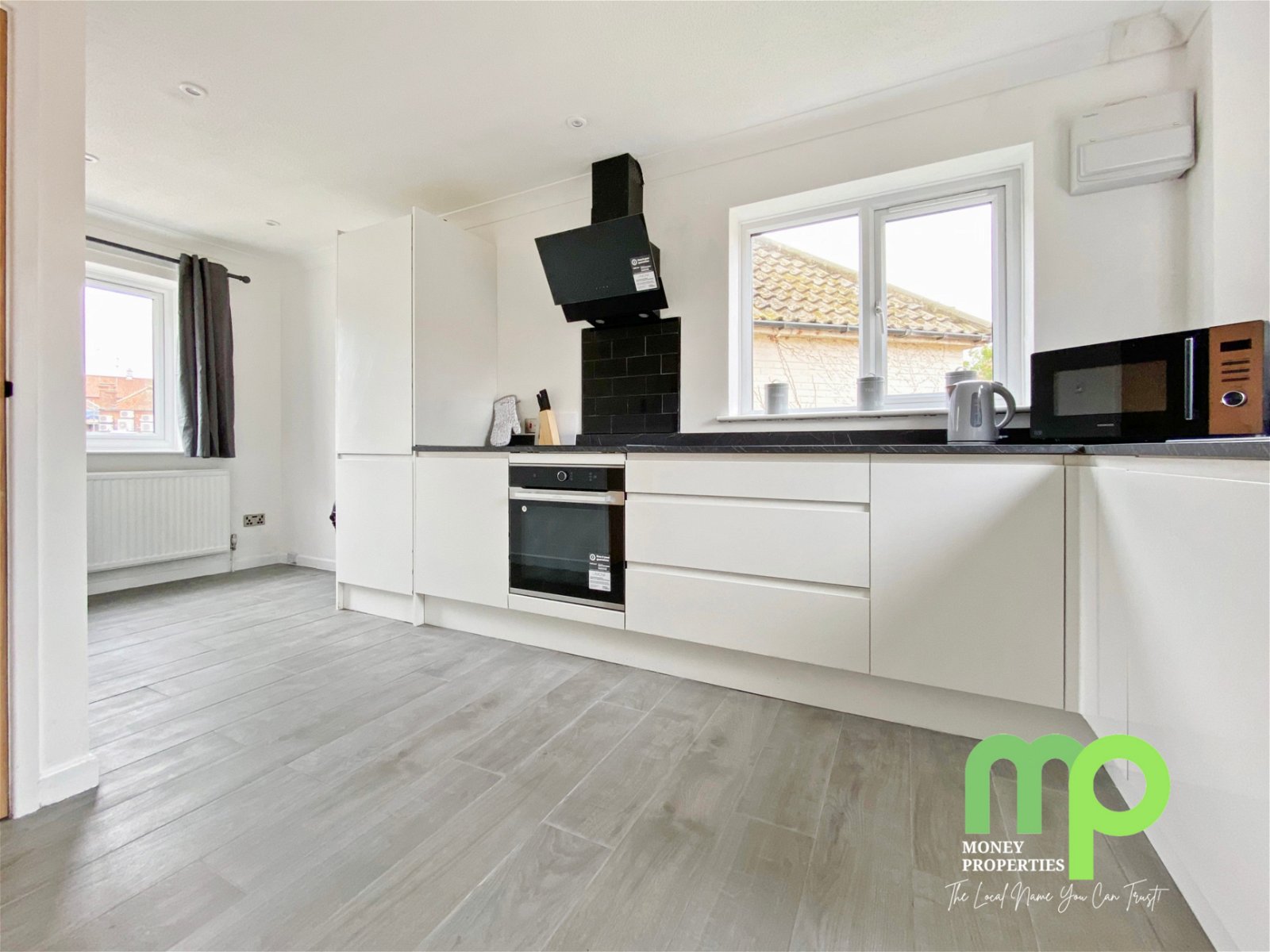 3 bedroom Detached House for sale in Wymondham