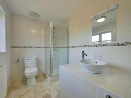 Ensuite shower room