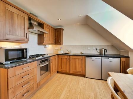 Fitted kitchen