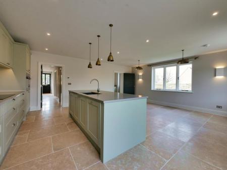 Kitchen dining room