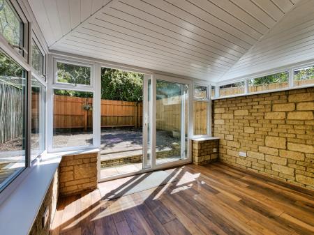 Garden room