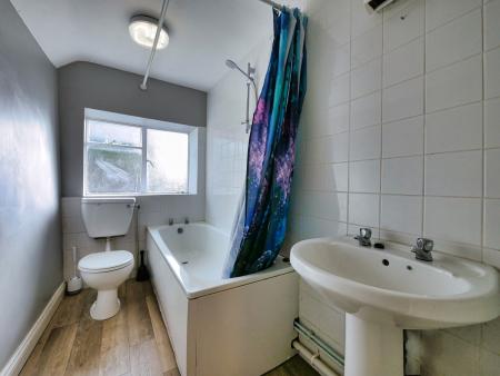 Ground floor bathroom