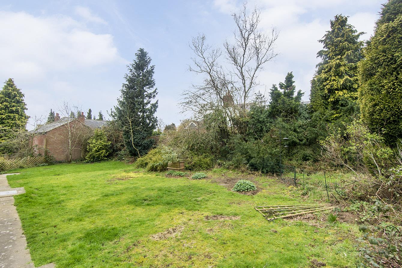 3 bedroom Bungalow for rent in Burbage