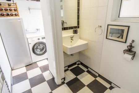 Utility Room/WC