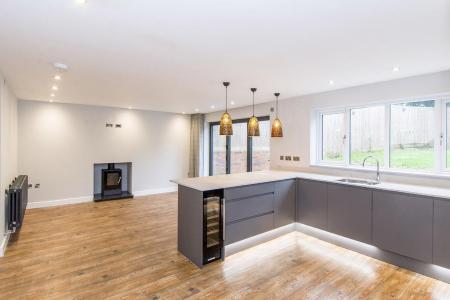 Living Dining kitchen