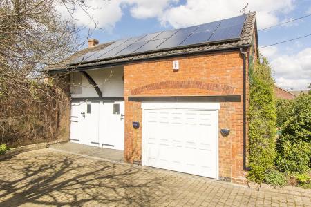 Detached Stable & Garage