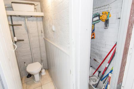 Outside WC & Storage