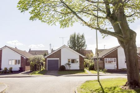 Garage & Parking