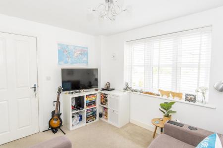 Snug / Dining Room