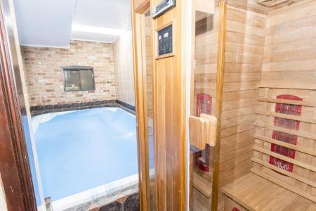 Sauna Photo
