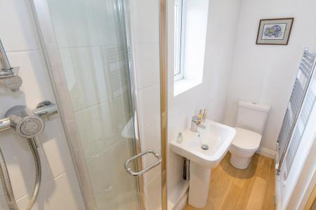 Guest En-Suite
