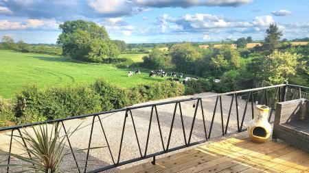Balcony Views to the Rear