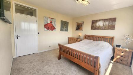 Bedroom Four Photo 2