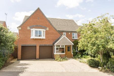 Double Garage & Parking