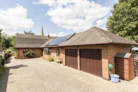 Double Garage & Parking