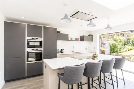Breakfast Kitchen