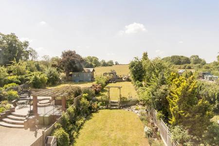Garden & Field Views