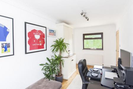 Office / Snug