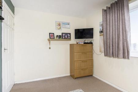 Bedroom Two Photo Two