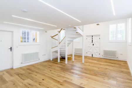 Open Plan Living Room & Kitchen