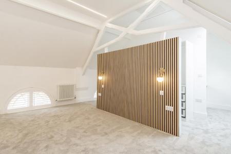 Bedroom/Landing Area