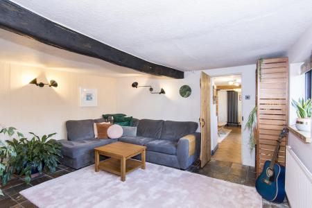 Sitting Room Photo 3