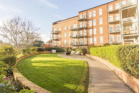 Outside, Parking & Communal Gardens