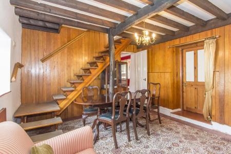 Entrance Hall/Dining Room