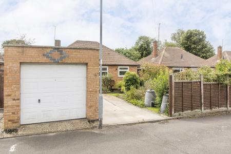 Garage/Workshop