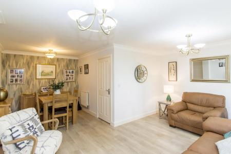 (Lounge / Diner Photo Two)