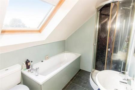 Ensuite Bathroom