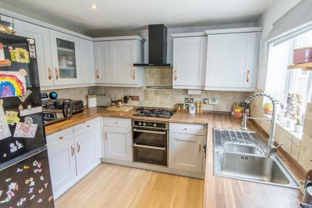 Kitchen/Breakast Room