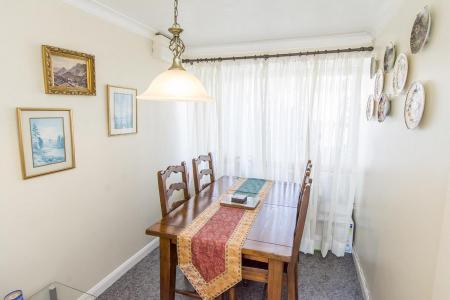 (Dining Area)