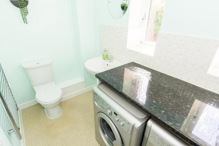 Utility Room/WC