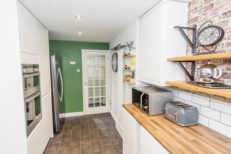 (Kitchen Photo Two)