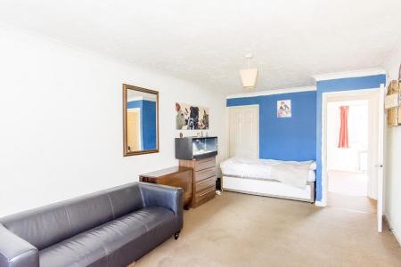 (Lounge Photo Two)