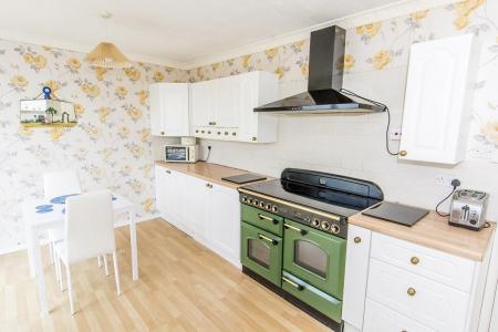 (Kitchen/Breakfast Room Three)