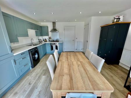 Kitchen / Diner