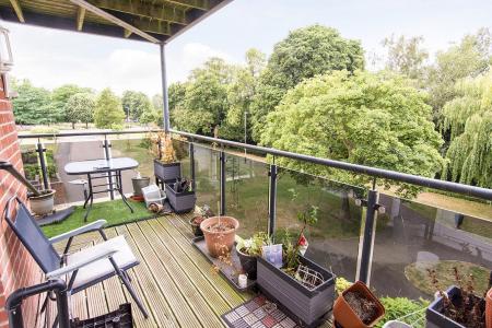 Wraparound Balcony