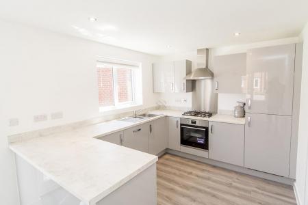 (Kitchen Area Photo)