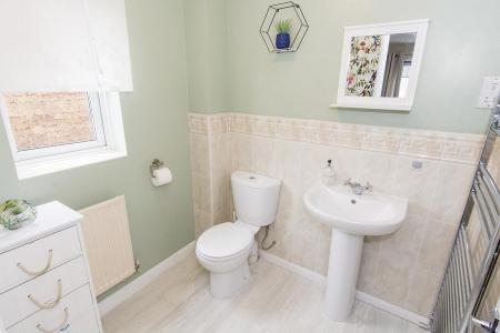 Master En-Suite
