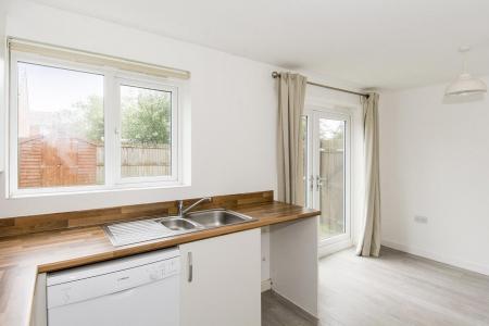 (Kitchen Area Photo)