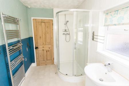 (Shower Room Photo Two)