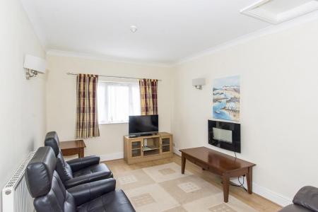 Lounge (Ground Floor Flat)